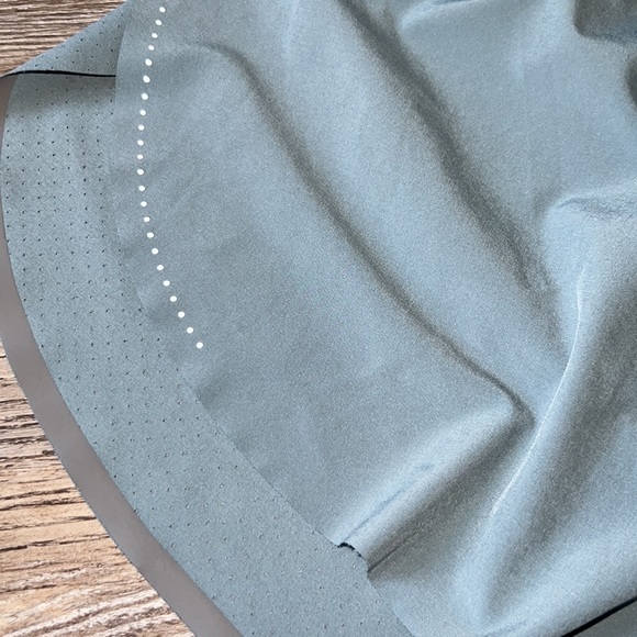 Lululemon Find Your Pace Short 3" Lined - Picture 2 of 14